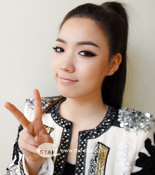 KPOP Lover: [Profile' 12] Tara Hwayoung